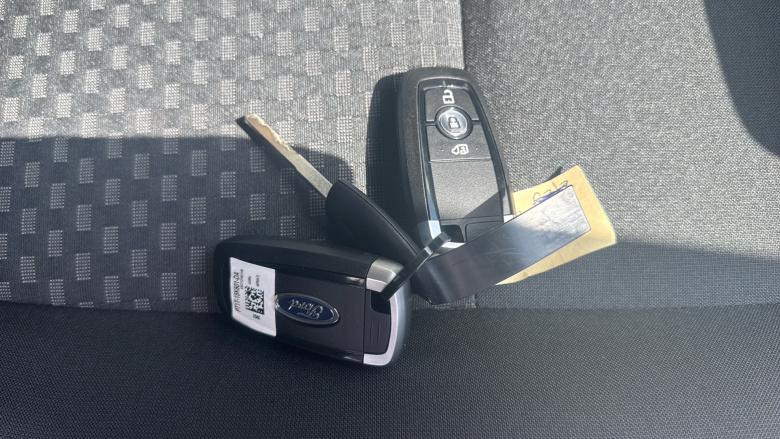 Ford Transit E-350 L3 Rwd 135kW 68kWh H2 Trend Van Auto